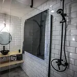 Apartamentos Ohana Merida - Centro - Parking Gratis - Todo A Pie - Pet Friendly - Espacios Exclusivos *