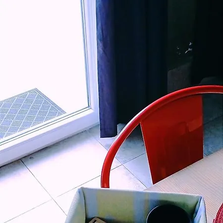 Independiente Con Parking Privado Gratuito Y Terraza De Ensueno Junto Al Teatro