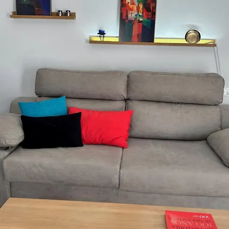 Apartamento Independiente Con Parking Privado Gratuito Y Terraza De Ensueño Junto Al Teatro *