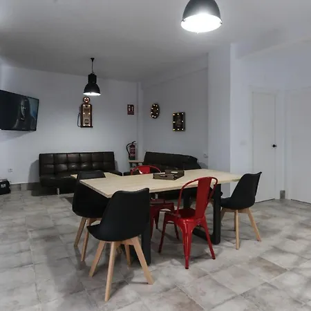 Apartamento Ohana Con Aparcamiento Gratuito, A 3 Minutos A Pie Del Teatro Mérida