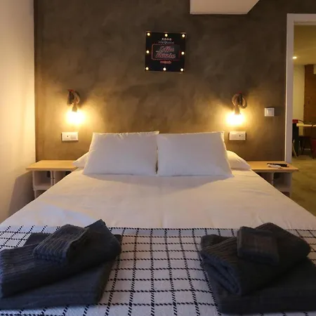 Ohana, Diseno Exclusivo Y Aparcamiento Gratuito A Pie De Calle Apartment