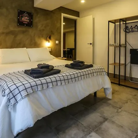Ohana, Diseno Exclusivo Y Aparcamiento Gratuito A Pie De Calle Apartment