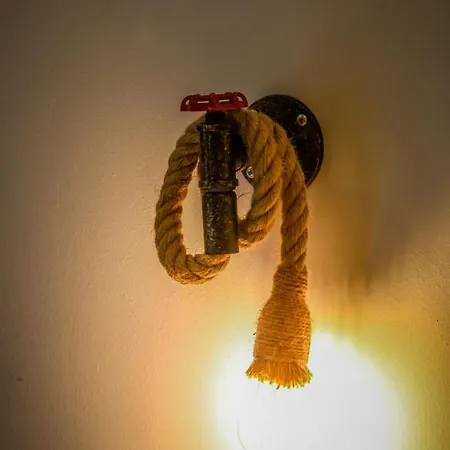 Ohana Con Aparcamiento Gratuito, A 3 Minutos A Pie Del Teatro Apartamento *