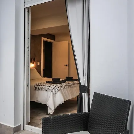 Apartamento Ohana Con Aparcamiento Gratuito, A 3 Minutos A Pie Del Teatro