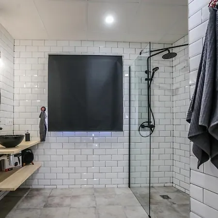 Apartamento Ohana Con Aparcamiento Gratuito, A 3 Minutos A Pie Del Teatro