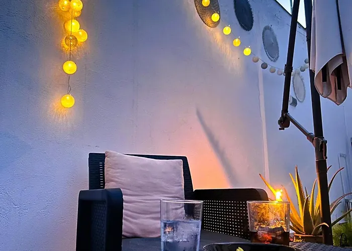 Independiente Con Parking Privado Gratuito Y Terraza De Ensueno Junto Al Teatro Mérida